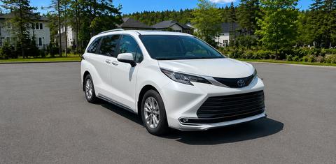 Toyota Sienna 2024
