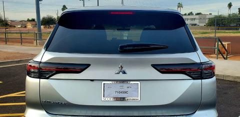 Mitsubishi Outlander 2025