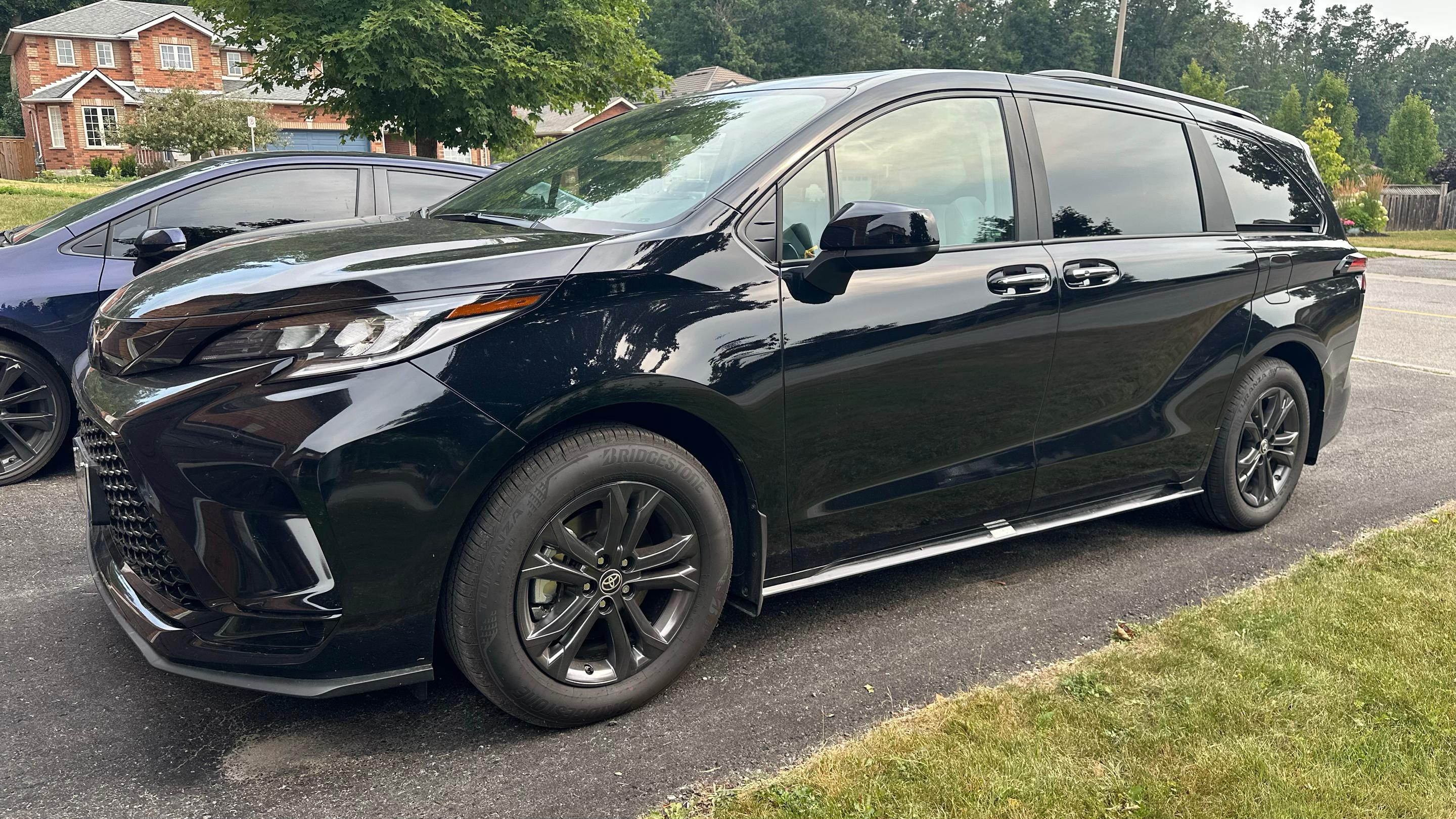 Toyota Sienna 2025 in Orillia, ON