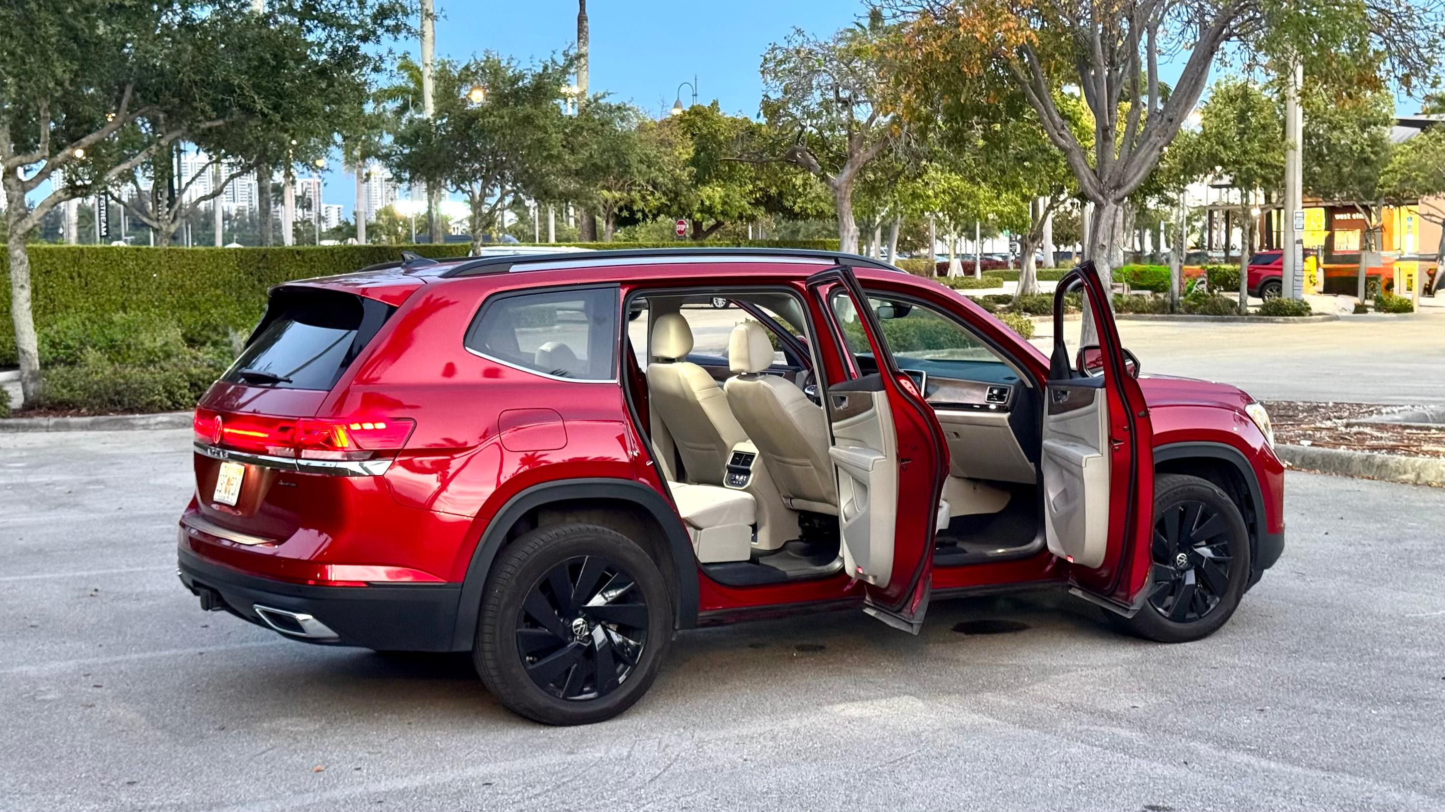 Volkswagen Atlas 2024 in Boston, MA