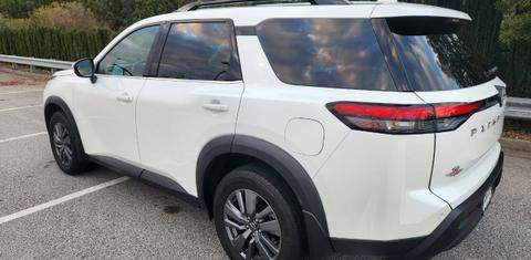 Nissan Pathfinder 2024