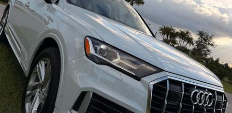 Audi Q7 2023