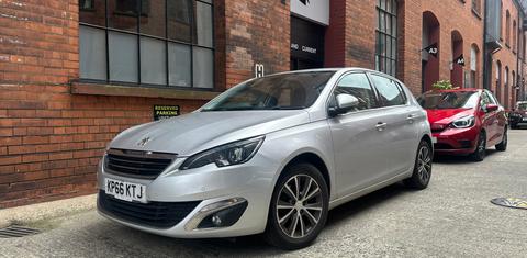 Peugeot 308 2016