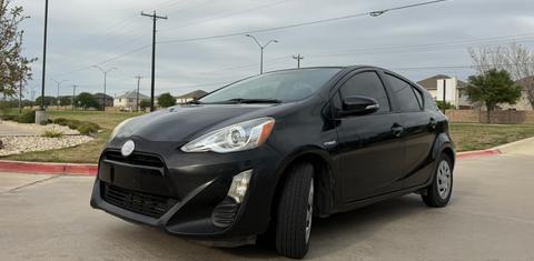 Toyota Prius c 2016