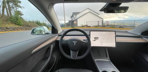 Tesla Model 3 2023