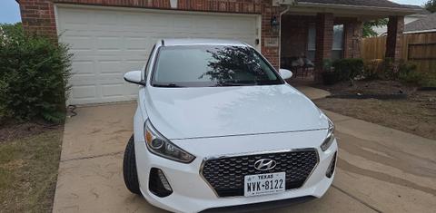 Hyundai Elantra GT 2019