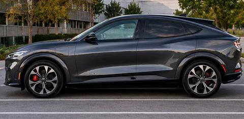 Ford Mustang Mach-E 2021