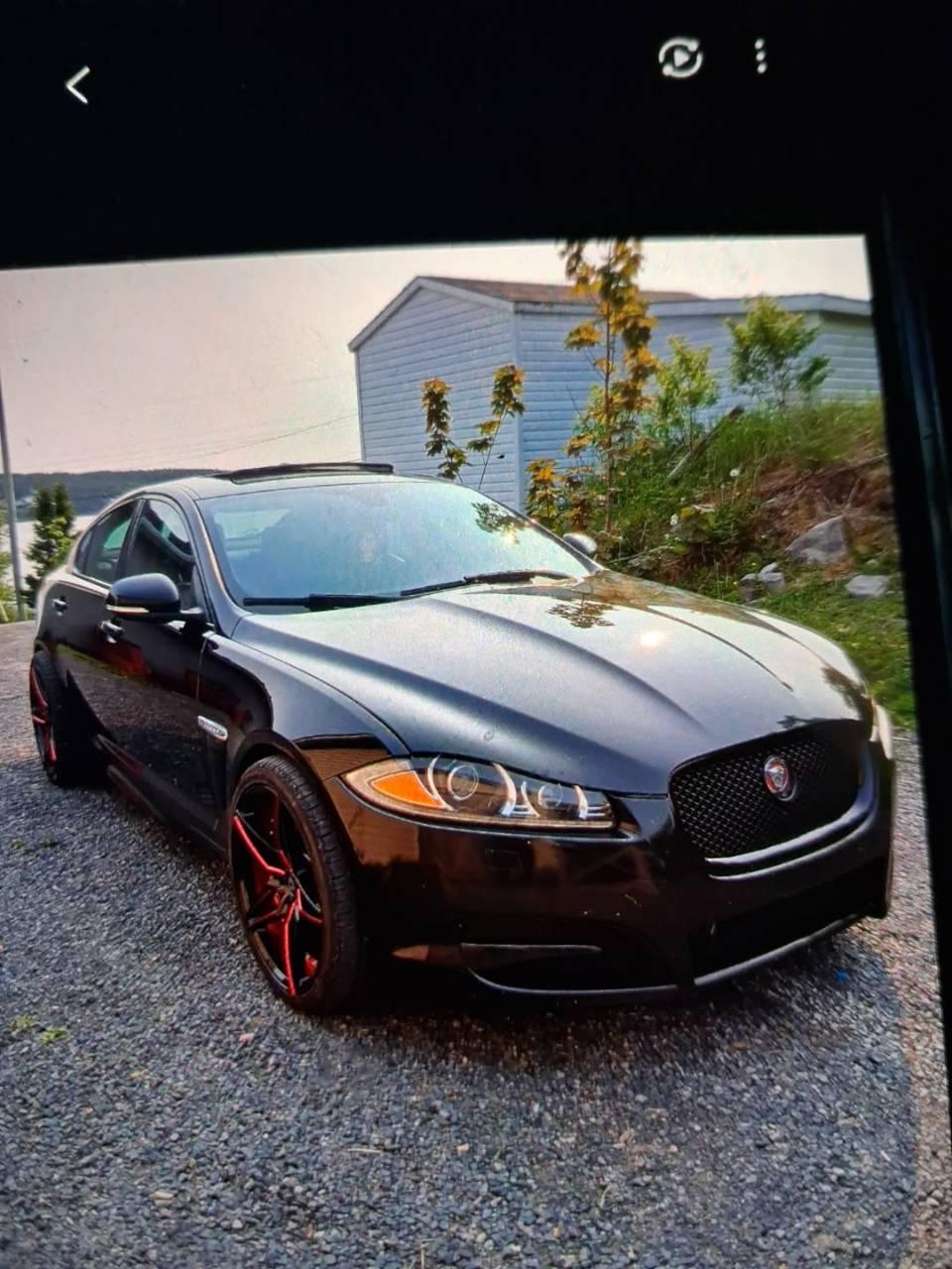 Jaguar XF 2015 in St. John's, NL