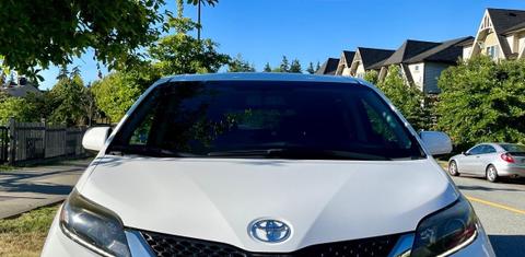 Toyota Sienna 2015