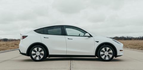 Tesla Model Y 2023