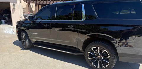 Chevrolet Suburban 2023