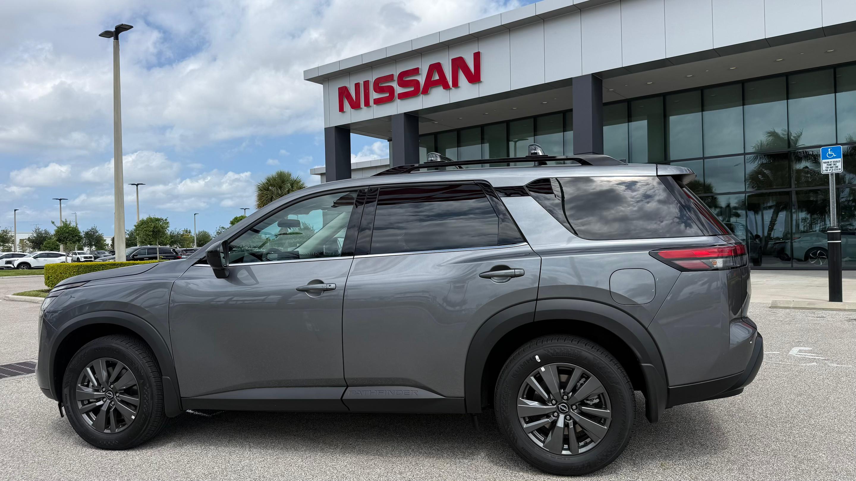 Nissan Pathfinder 2026 in 