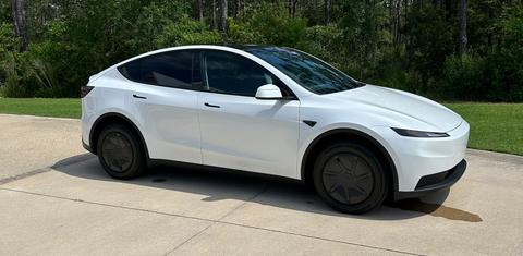 Tesla Model Y 2026