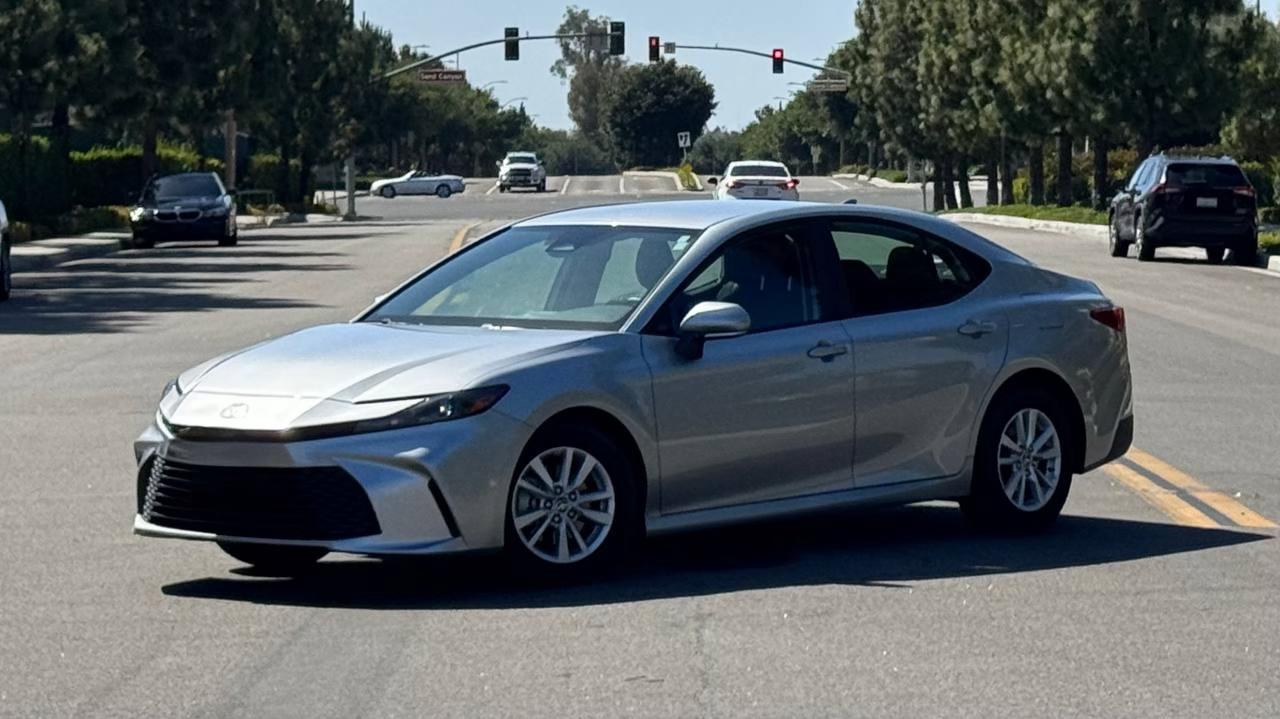 Toyota Camry Hybrid 2025 in Santa Monica, CA