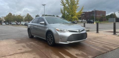 Toyota Avalon 2018