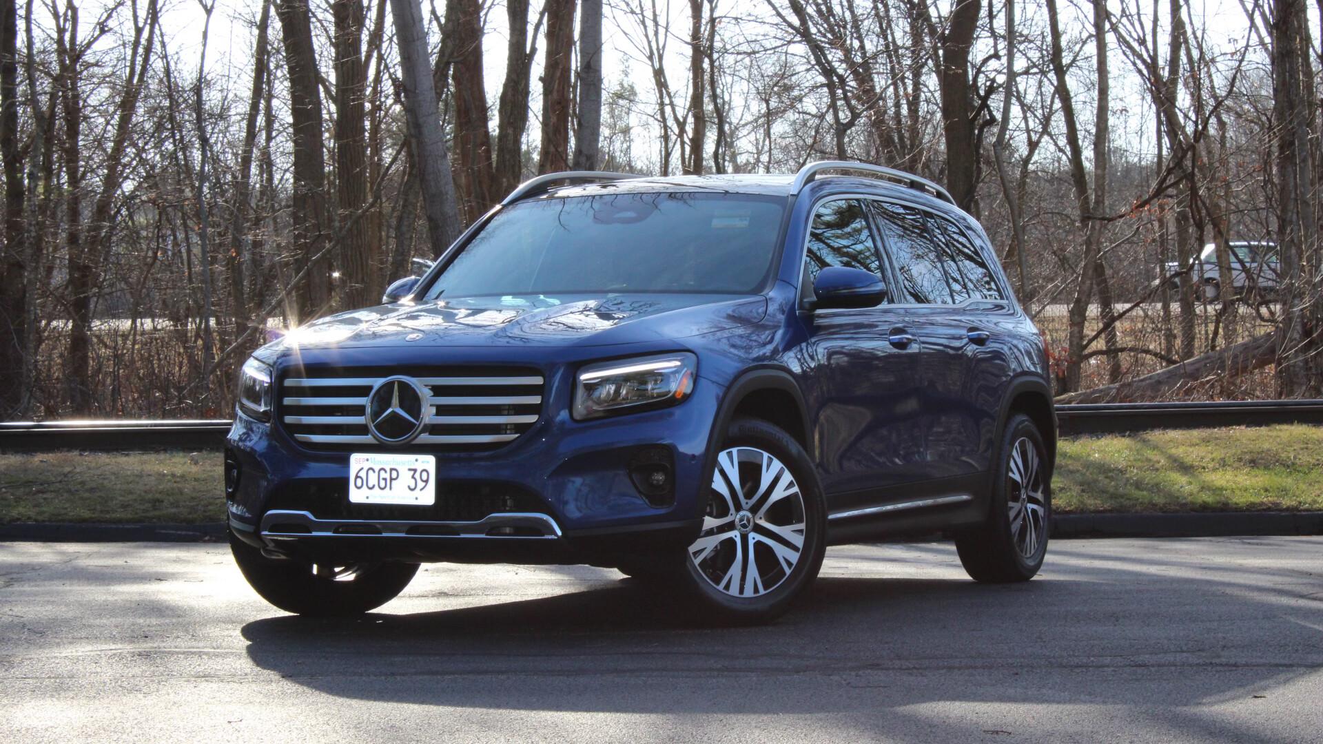 Mercedes-Benz GLB-Class 2024 in Mansfield, MA