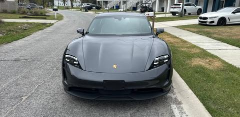Porsche Taycan 2022