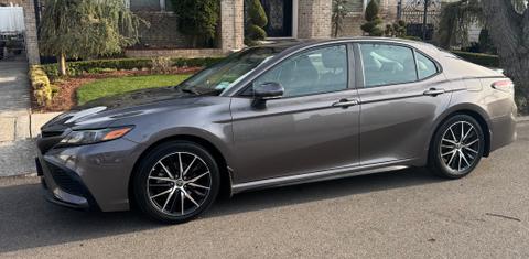 Toyota Camry 2022