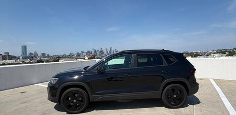 Volkswagen Taos 2025