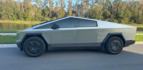 Tesla Cybertruck 2024