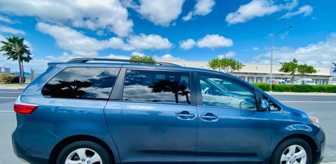 Toyota Sienna 2017