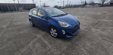 Toyota Prius c 2015