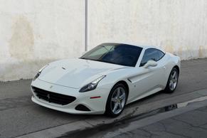Ferrari California T 2015 in South El Monte