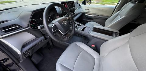 Toyota Sienna 2023