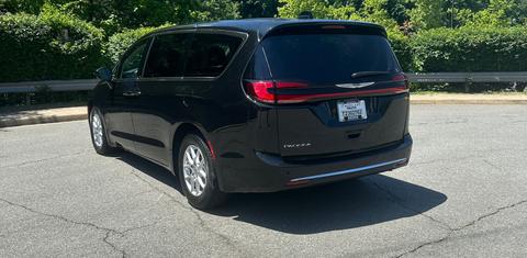 Chrysler Pacifica 2023