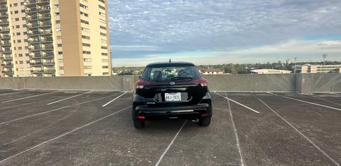 Nissan Kicks Play 2025