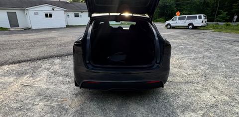 Tesla Model X 2023