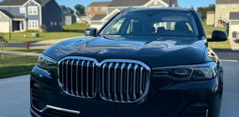 BMW X7 2021