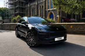 Porsche Macan 2022 in London