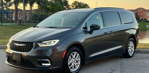 Chrysler Pacifica 2022