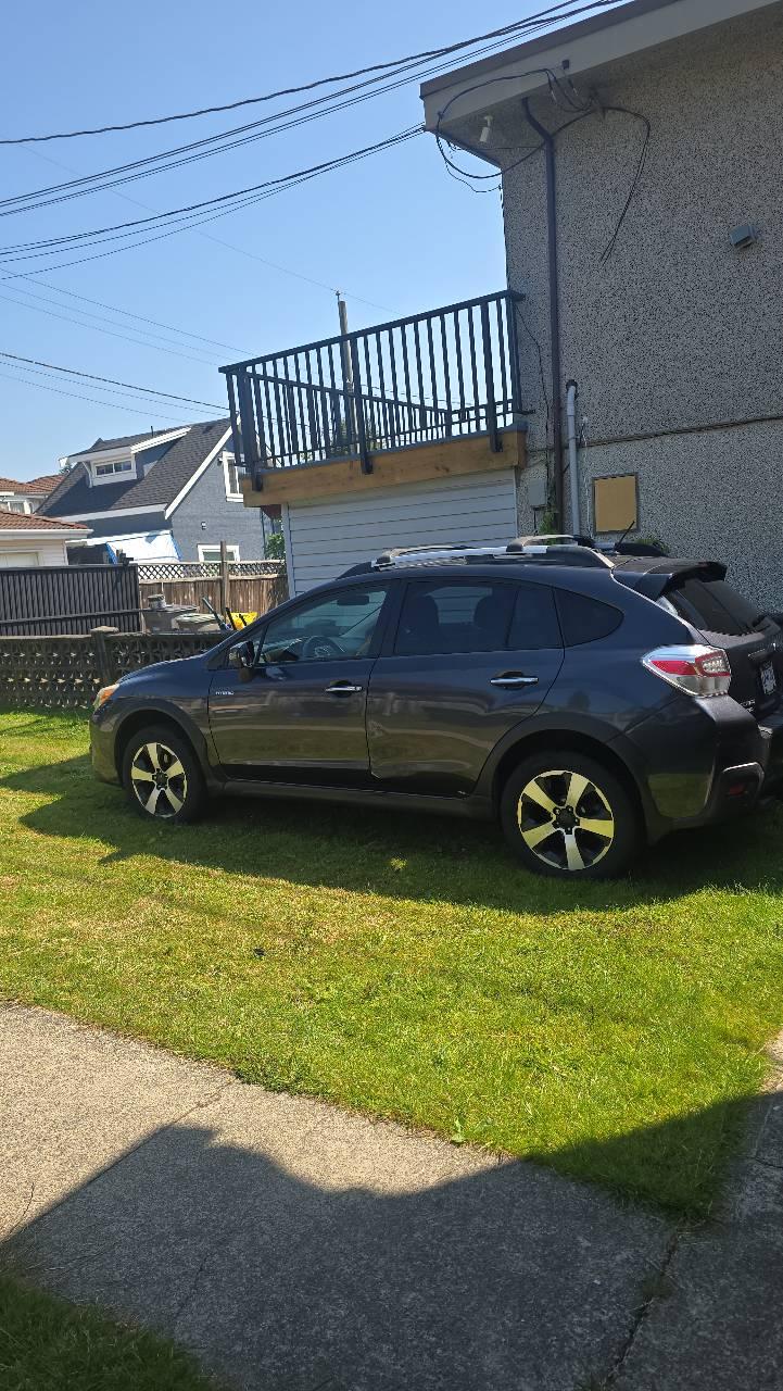 Subaru XV Crosstrek Hybrid 2015 in Vancouver, BC