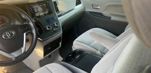 Toyota Sienna 2015