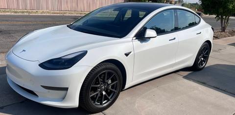 Tesla Model 3 2022