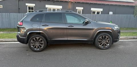 Jeep CHEROKEE 2021