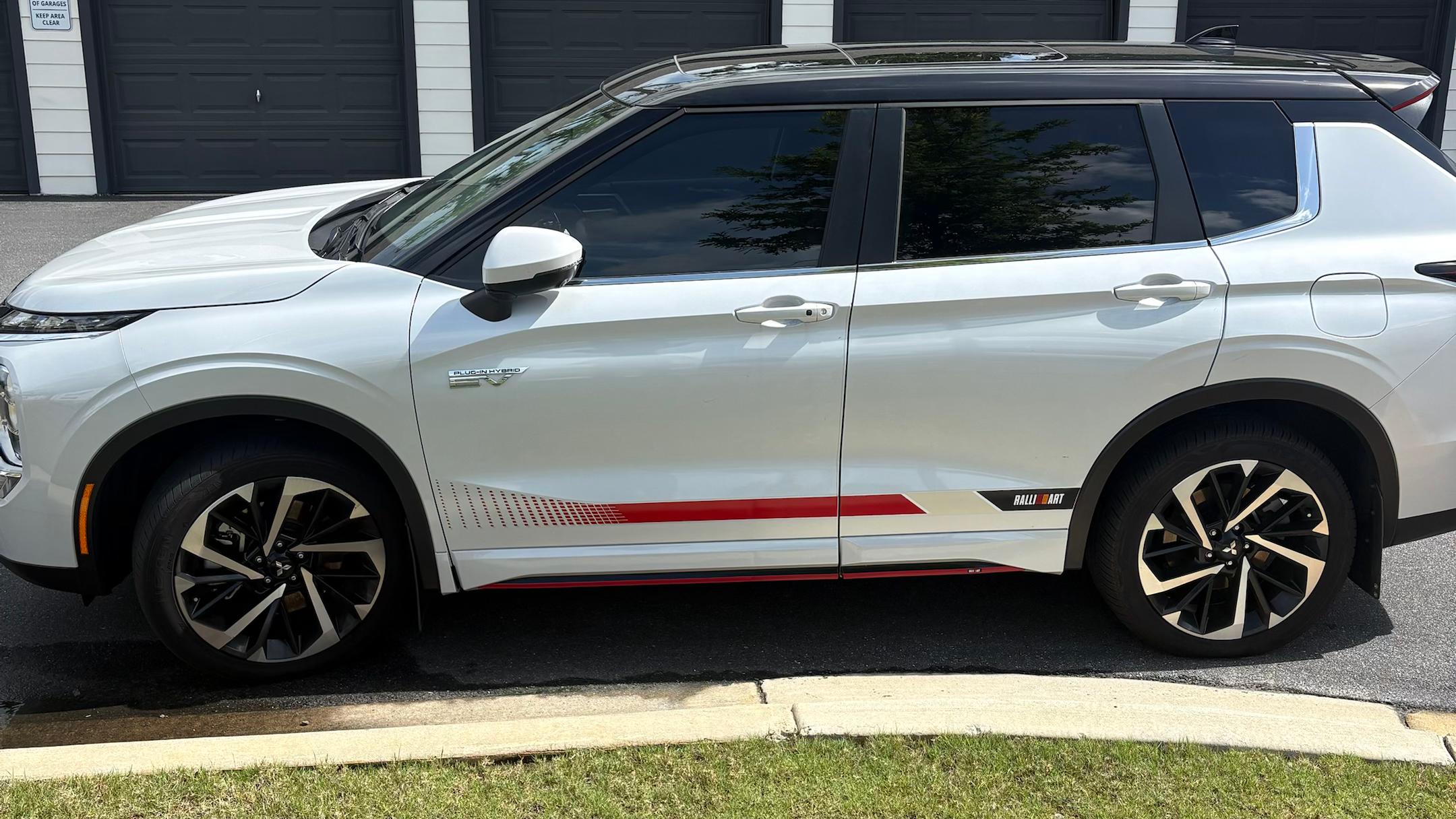 Mitsubishi Outlander Plug-In Hybrid 2024 in Warner Robins, GA