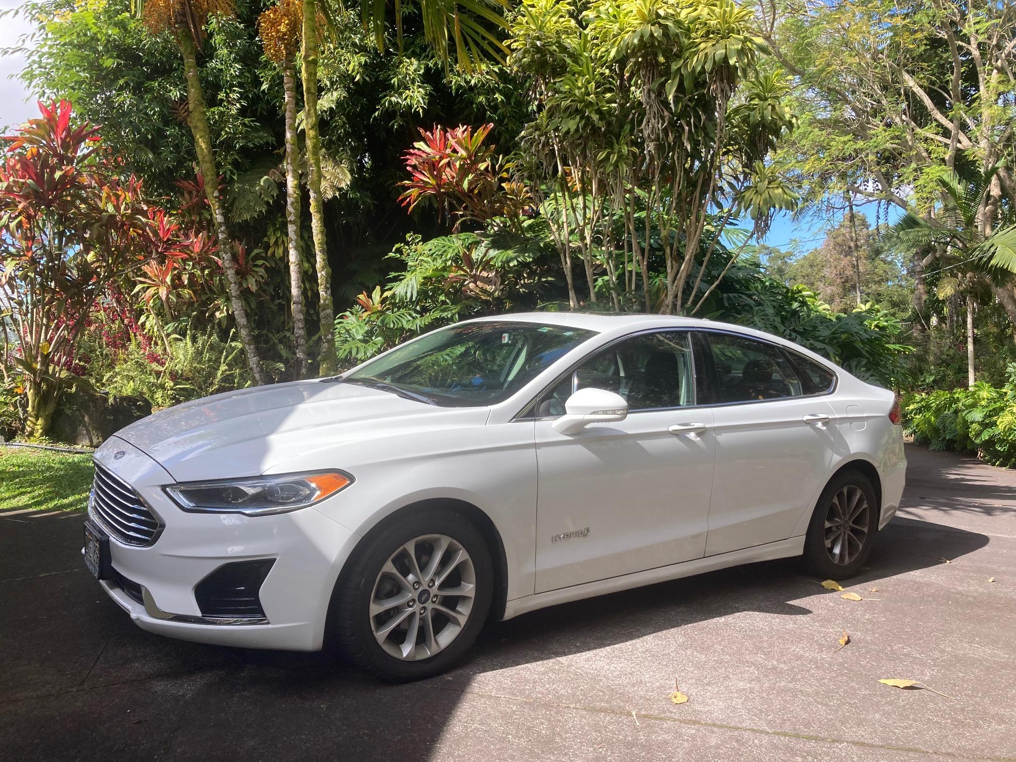 Ford Fusion Hybrid 2019 in 