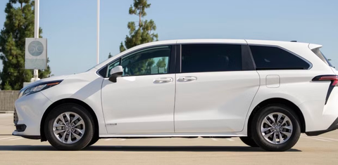 Toyota Sienna 2024