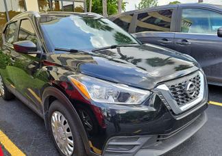 Nissan Kicks car