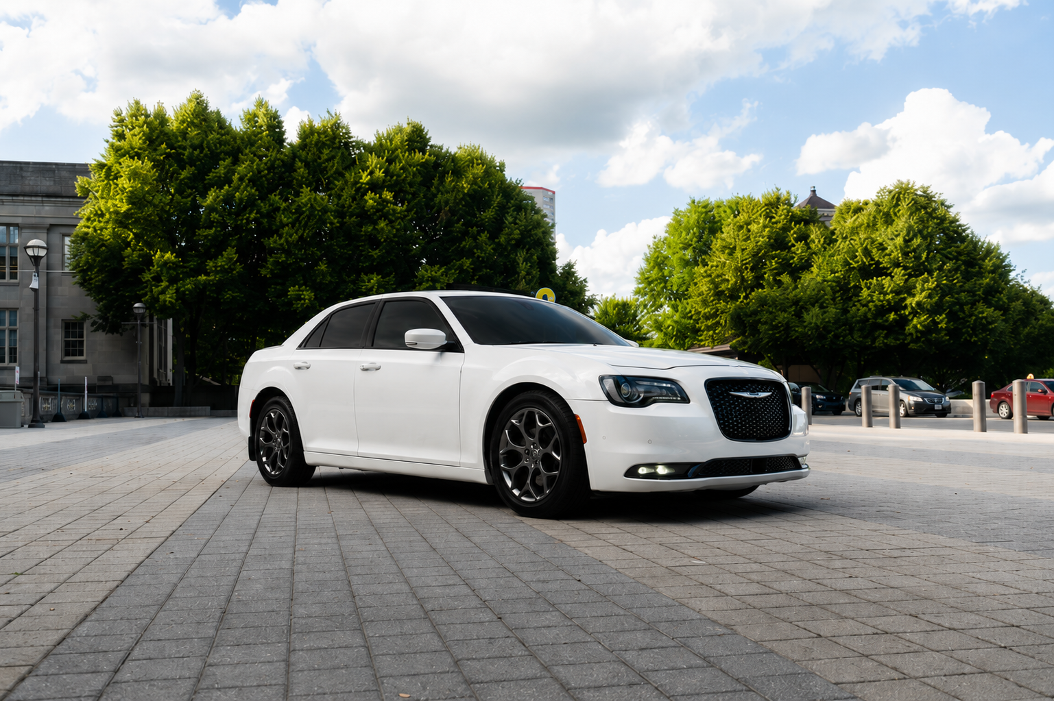 Chrysler 300 2015 in Canal Winchester, OH