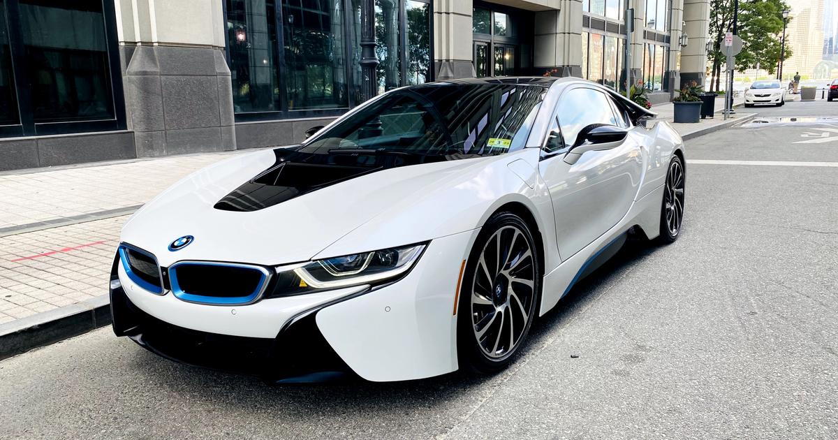 BMW i8 2016 rental in Crofton, MD by Robert G. | Turo