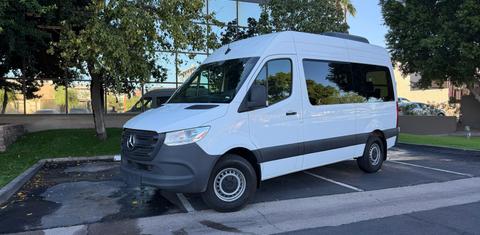 Mercedes-Benz Sprinter 2024