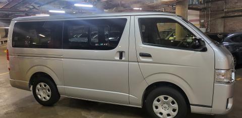 Toyota HIACE 2017
