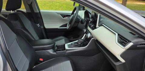 Toyota RAV4 Hybrid 2023