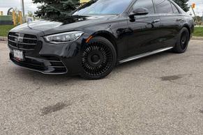 Mercedes-Benz S-Class 2023 in Oakville