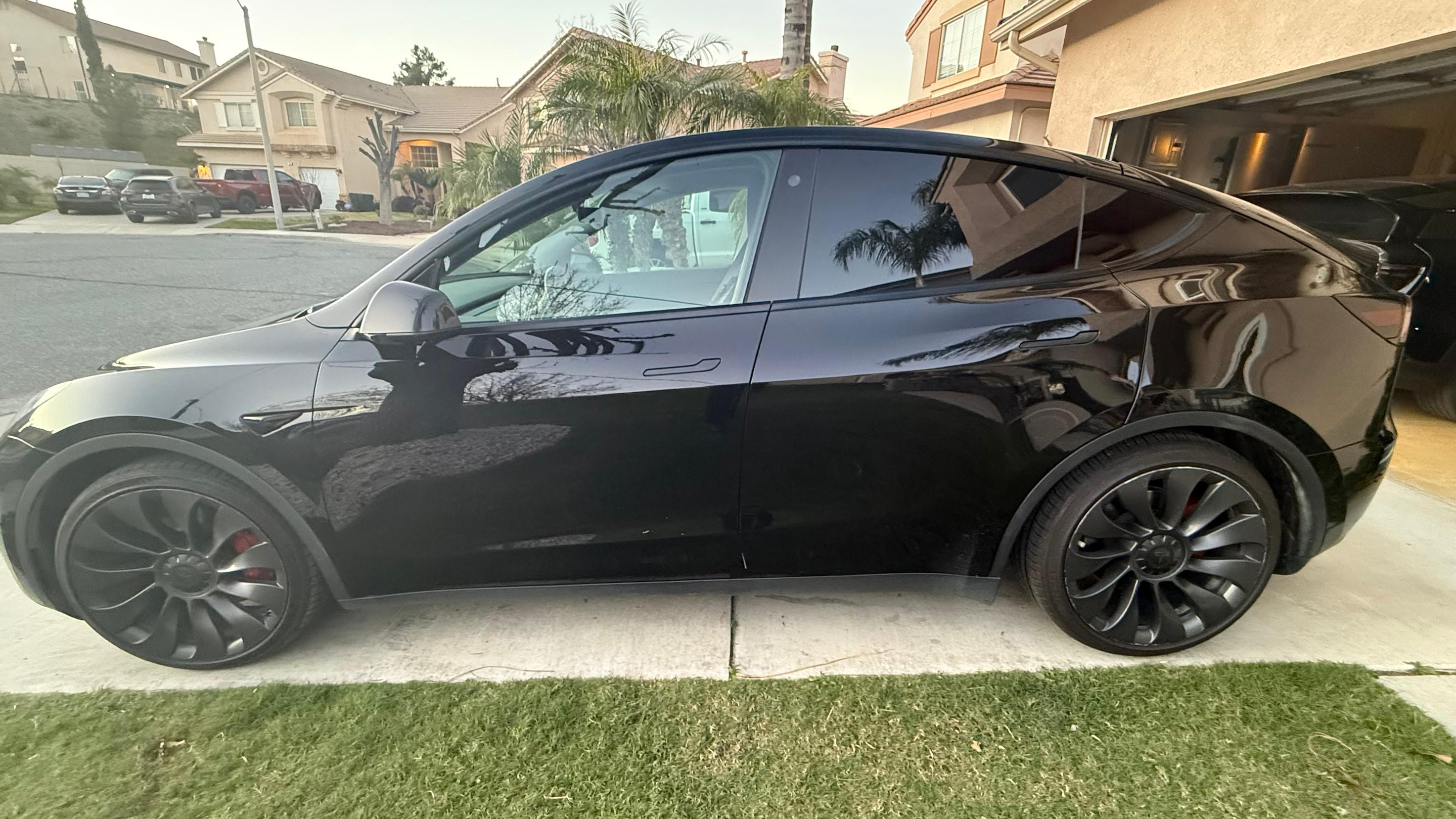 Tesla Model Y 2021 in 