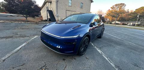 Tesla Model Y 2026